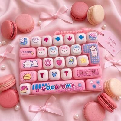 Simulation Keyboard 26-Key Keycap Clicker Candy Color Mini Keyboard Pendant  Desktop Decoration