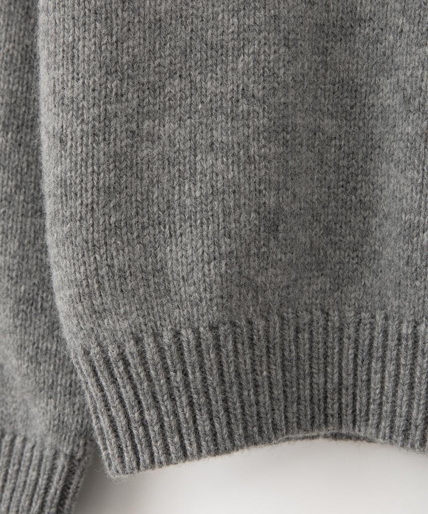 Sseomweeobeoteo Boucle Heart Wool Knit - Gray
