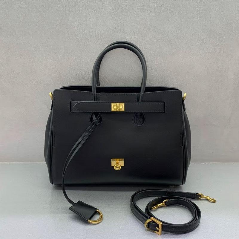 Fashionable versatile tote bag, single-shoulder crossbody bag, women's simple handbag, underarm bag, high-end niche design  bag