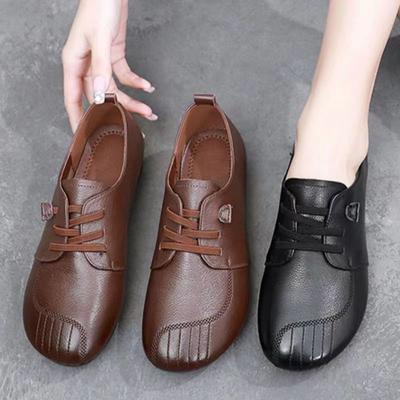 Feuchtigkeitsableitende und atmungsaktive Mama-Schuhe für Damen 2024 Herbst Spaltleder Mokassins Marken Damen Schnür-Keilsneaker