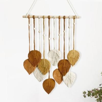 Halılar ve Kilimler – Duvara asılan işli örtü