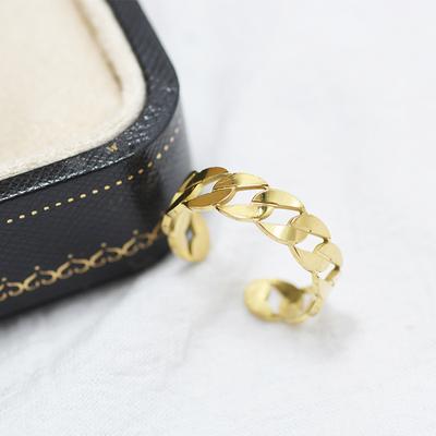 Simple Geometric Hollow Titanium Steel Ring, The Same Style For Men And Women, Fashionable Niche Design, High-End Stainless Steel Ring