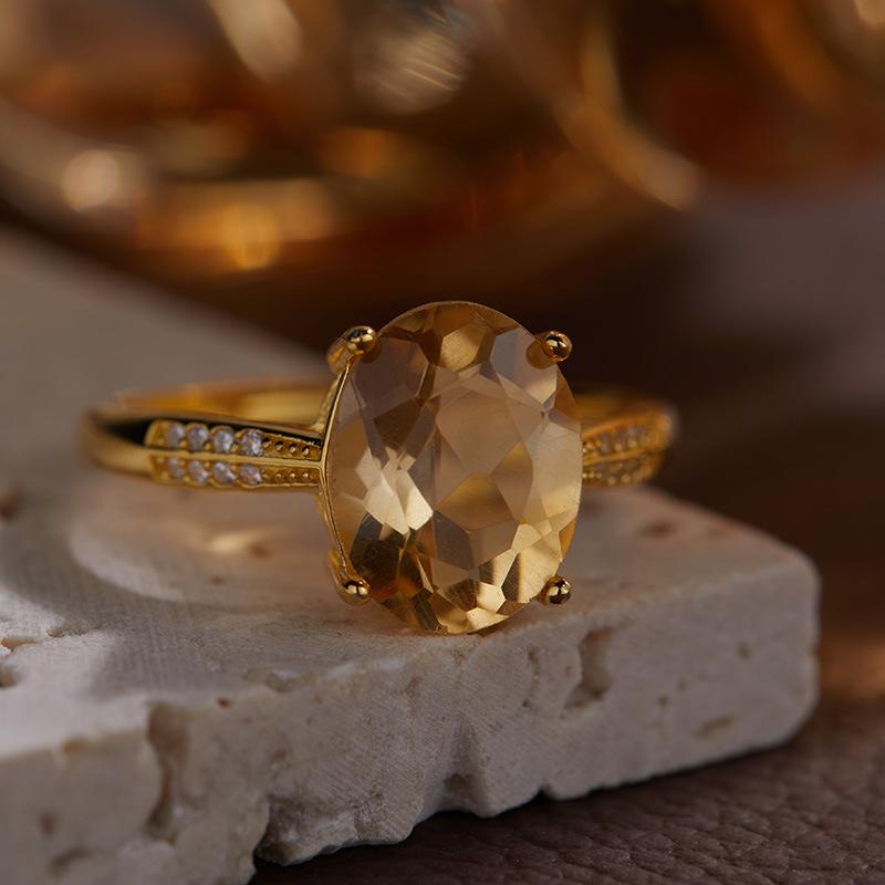 

Элегантное модное кольцо: Серебро 925 пробы с натуральным желтым кристаллом