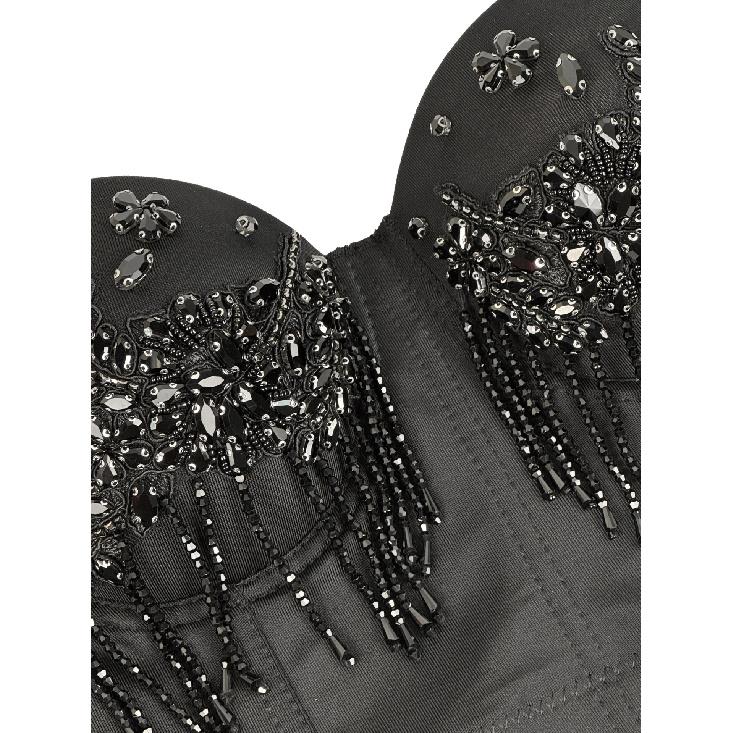 Korsetts, modische und elegante Damenbekleidung