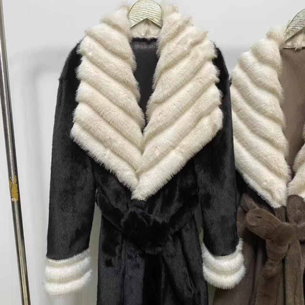 

2025 Новый стиль Высокий класс Ленивый кролик Тоторо Осень/Зима Искусственный мех норки Пальто для женщин Носить верхнюю одежду One size fits all чёрный