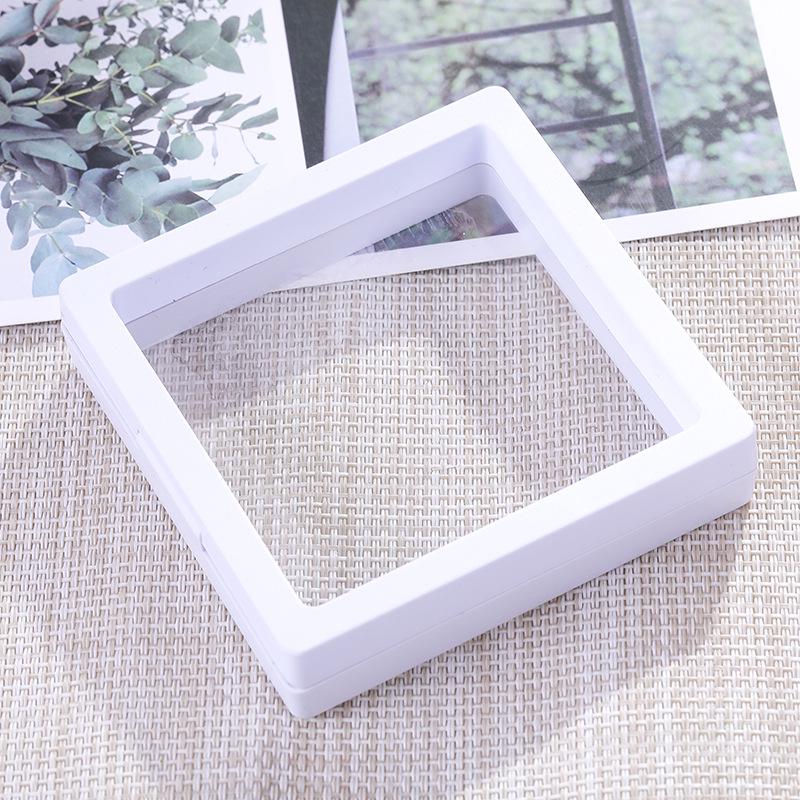 Elegante Perlen-Strass-Brosche: Damen Exquisite Brosche im Stil kleiner Duft und Seidentuch-Schnalle