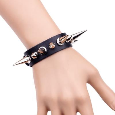 Punk Rock Street Snap Mode Punk Metall Nietenarmband Breites Leder Ohrstecker Spike Armband