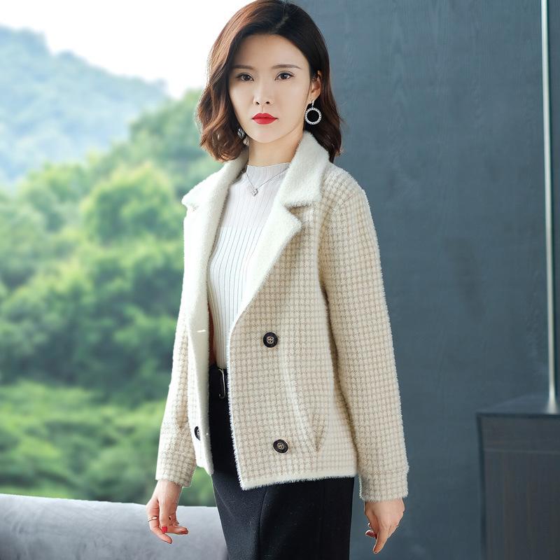 

Осенне-зимнее короткое пальто из искусственного норкового бархата, женский новый женский универсальный свитер, вязаный кардиган, топ, женский one size fits all бежевый