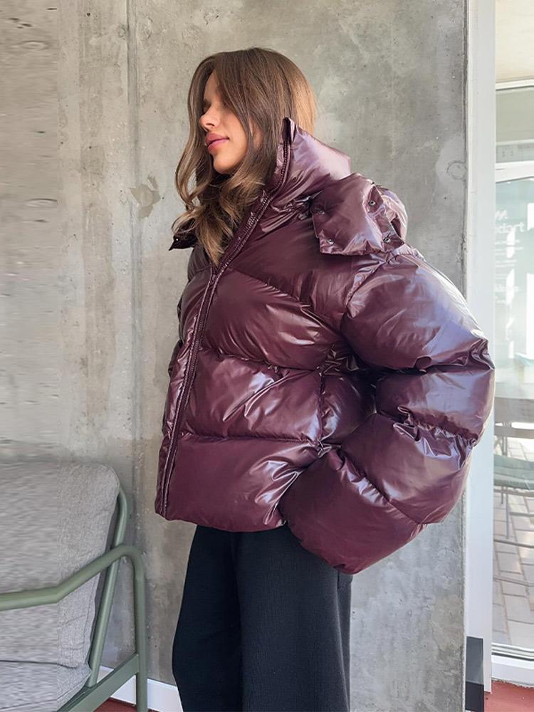 Dámská péřová bunda z lakované látky s odnímatelnou kapucí Dámská hřejivá, jednoduchá a módní zimní bunda 2025