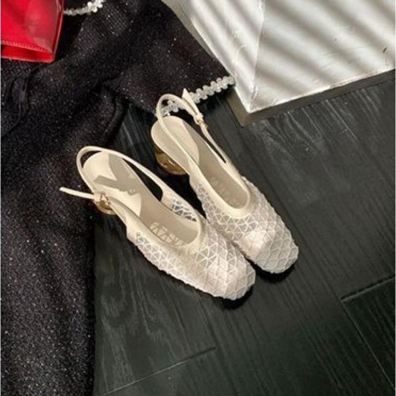 New Niche Design Square-toed Woven Flip-top Sandals for Women, Fashionable and Elegant, Coarse-heeled Mesh Hollowed-out Sandals