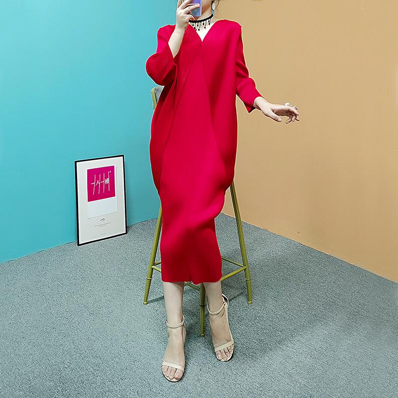 Lingying 6569 Midi plisované šaty Miyake - Dámské oblečení plus size na jaro a podzim 2025, volný střih