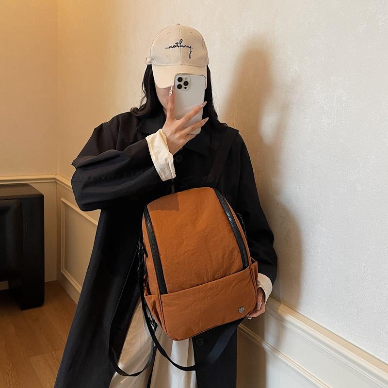 New Backpack Versatile Large-capacity Travel Bag Lightweight Waterproof Nylon Bag Casual Backpack Tide