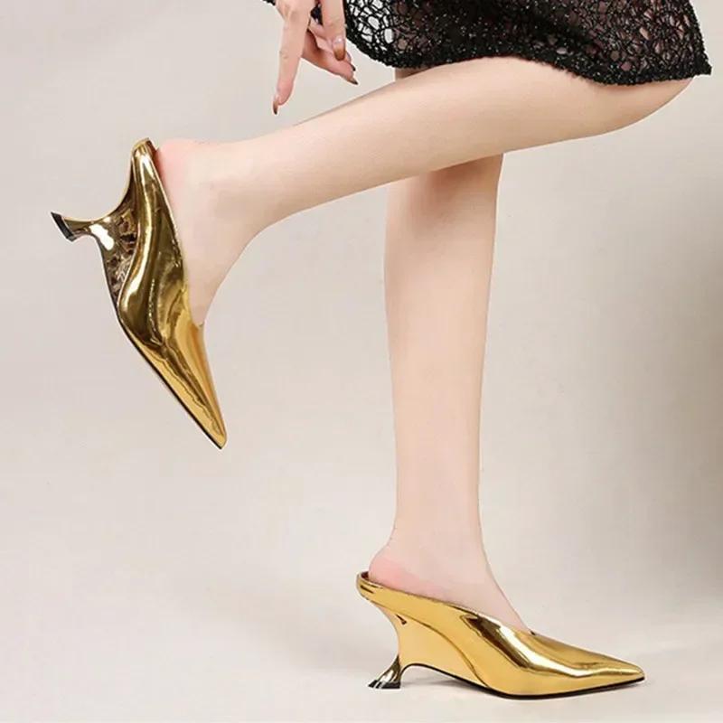 Móda Novinka Luxusní Designérské Klínkové Platformové Vysoké Podpatky Dámská Móda Špičatá Špička Společenské Boty Stříbrné Muly Nazouváky Dámské Lodičky