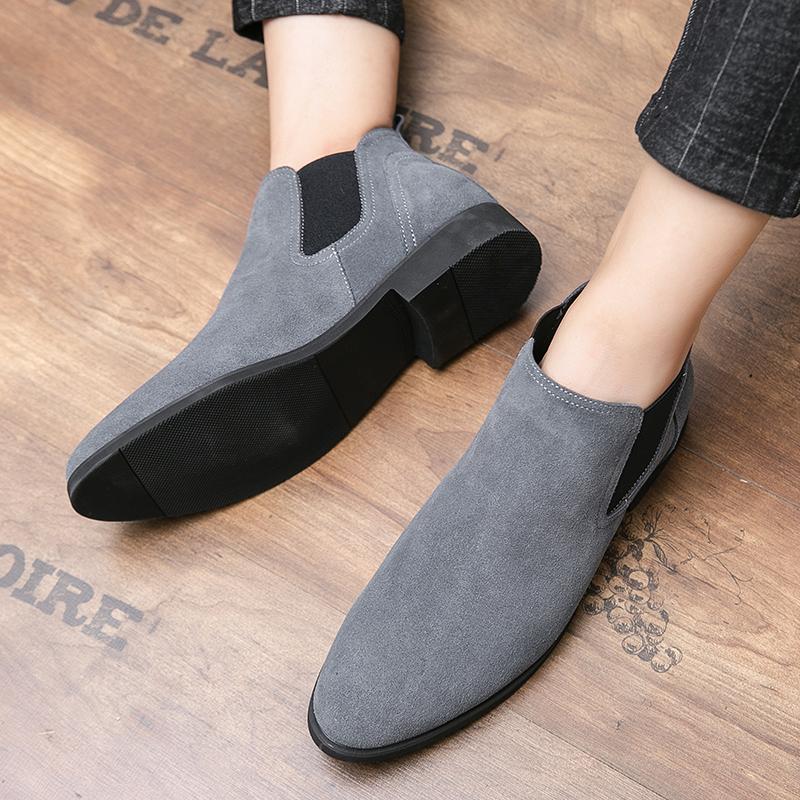 Fashion Chelsea Boots Men Winter Suede Shoes Man Casual Leather Boots Male Footwear Warm Plush Fur Slip On Ankle Boots For Men