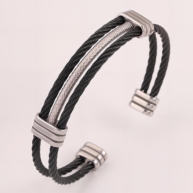Design Open Titanium Steel Women's High-end Braided Bracelet Best-selling Best Friend Bracelet Bracelet
