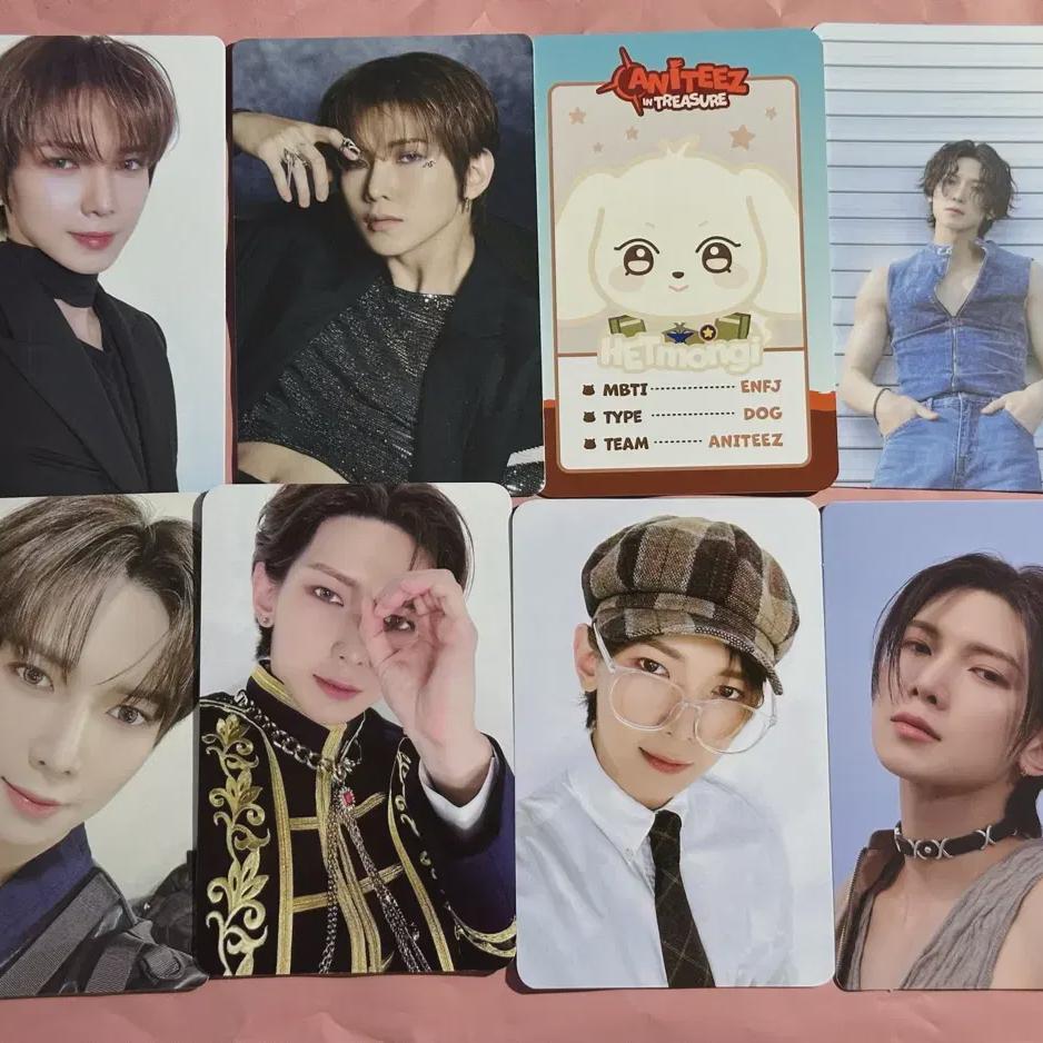 

ATEEZ Партия фотокарточек Ёсана