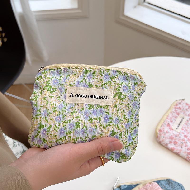 2022 Floral Coin Purse & Card Holder - Compact Lipstick Storage Wallet for Women