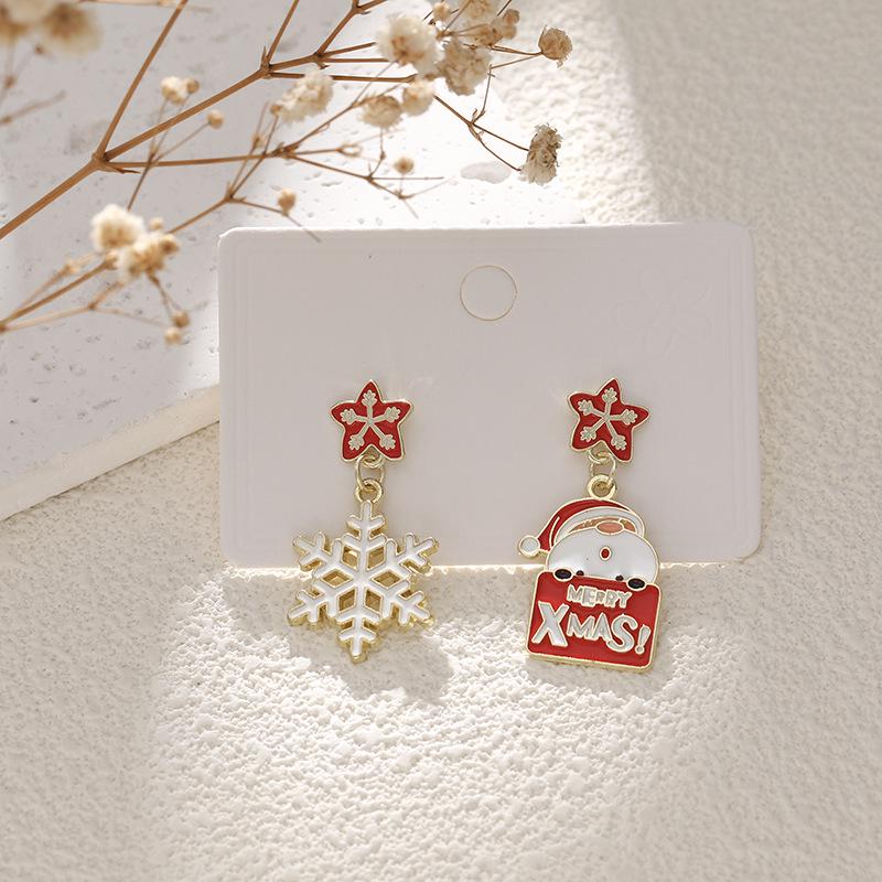 European & American Cartoon Rhinestone Christmas Earrings – High-End Asymmetrical Festive Jewelry for Women