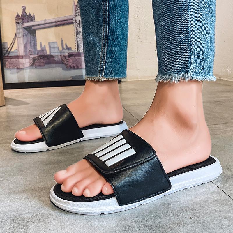 Fashion New Summer Men's Cork Slippers Suede Leather Mule Clogs Slippers Man Soft Cork Two Buckle Beach Slides Footwear For Men