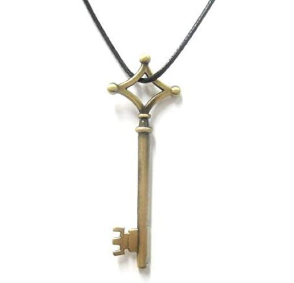 [Entregando Amor E Paz] Attack On Titan Shirt + Basement Key + Necklace 3-piece Costume Scout Regiment Wings of Freedom (L, White)