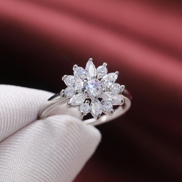 New High-quality Silver Plated Women Wedding Engagement Rings with Brilliant Cubic Zirconia Crystal Bridal Eternity Jewelry