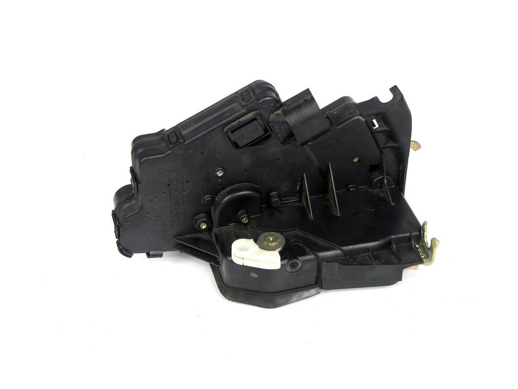 Actuator/Ansamblu Blocare Ușă Spate Dreapta pentru BMW E46 (51227011246)