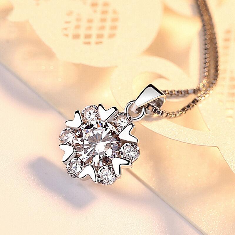 Snowflake Necklace for Women, Fashionable Temperament, Personalized Short Pendant, Collarbone Chain, Neck Chain
