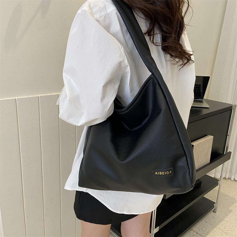 Unterarm-Trend-Tragetasche Damen Sommer-Mode einfache Schultertasche große Kapazität vielseitige Damentasche