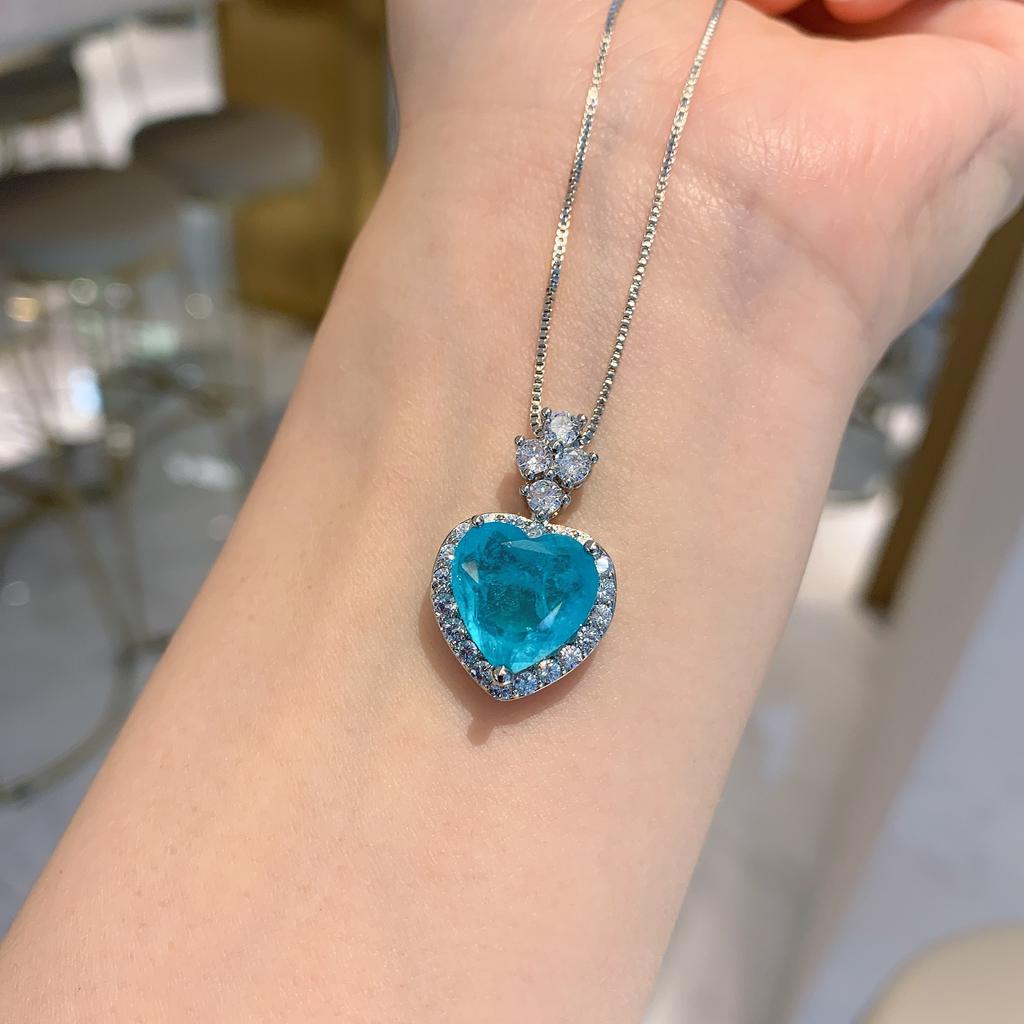 Color Treasure Simulation Blue Paraiba Heart Jewelry Set Stud Earrings Main Stone 8 * 12 Pendant Necklace 10 * 14