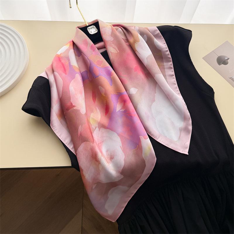 Atmospheric Wear Simulation Silk Printed Silk Scarf Small Square Scarf Premium Shawl Sunscreen Neck Scarf Headscarf Scarf