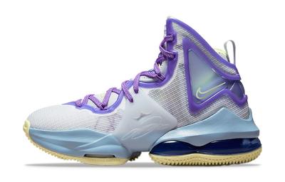 LeBron 19 Aura GS DD0418-412