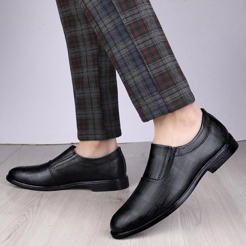 Scarpe eleganti da uomo in pelle di marca di lusso, scarpe da sposa eleganti, scarpe da uomo nere, scarpe Oxford da uomo per adulti