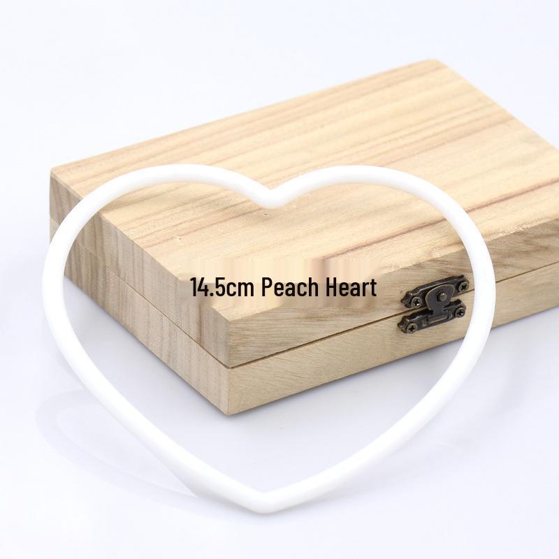 White Round Heart-shaped Plastic Ring for DIY Crafts and Dreamcatchers
