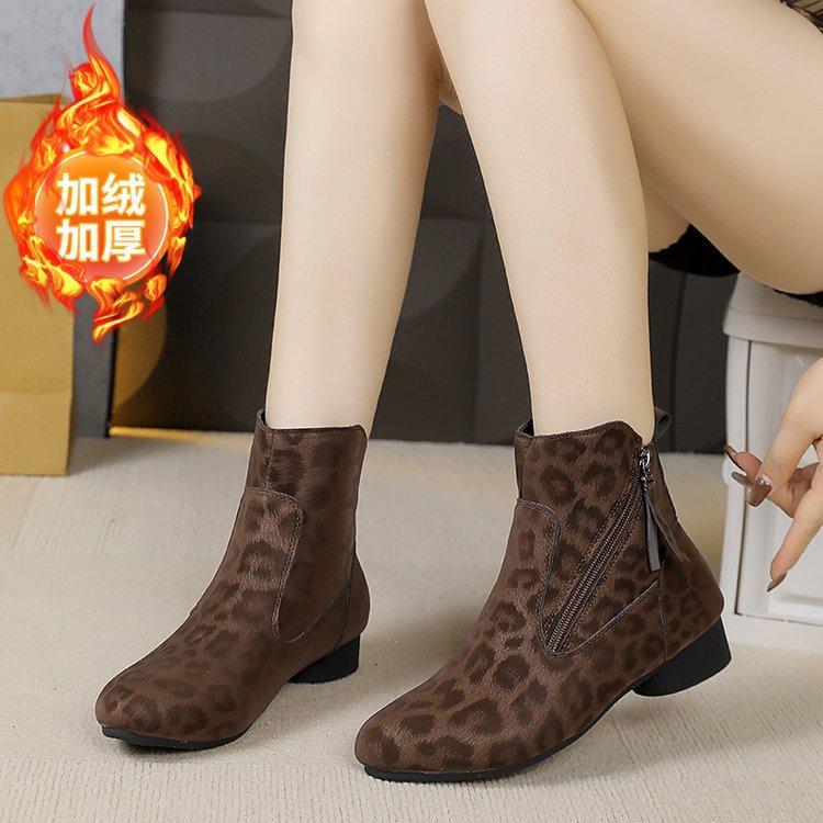 Leopard print high-heeled short boots women's autumn and winter 2025 new fashion pointed thick-heeled small cotton boots versatile velvet single boots