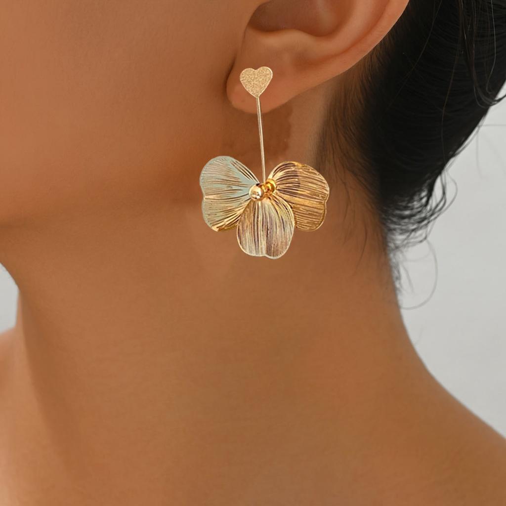 Metal Texture Love Ginkgo Leaf Flower Earrings Women'S Fringed Long Ear Jewelry