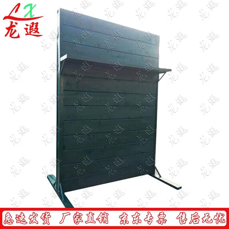 Outdoor Cooperative Climbing Wall