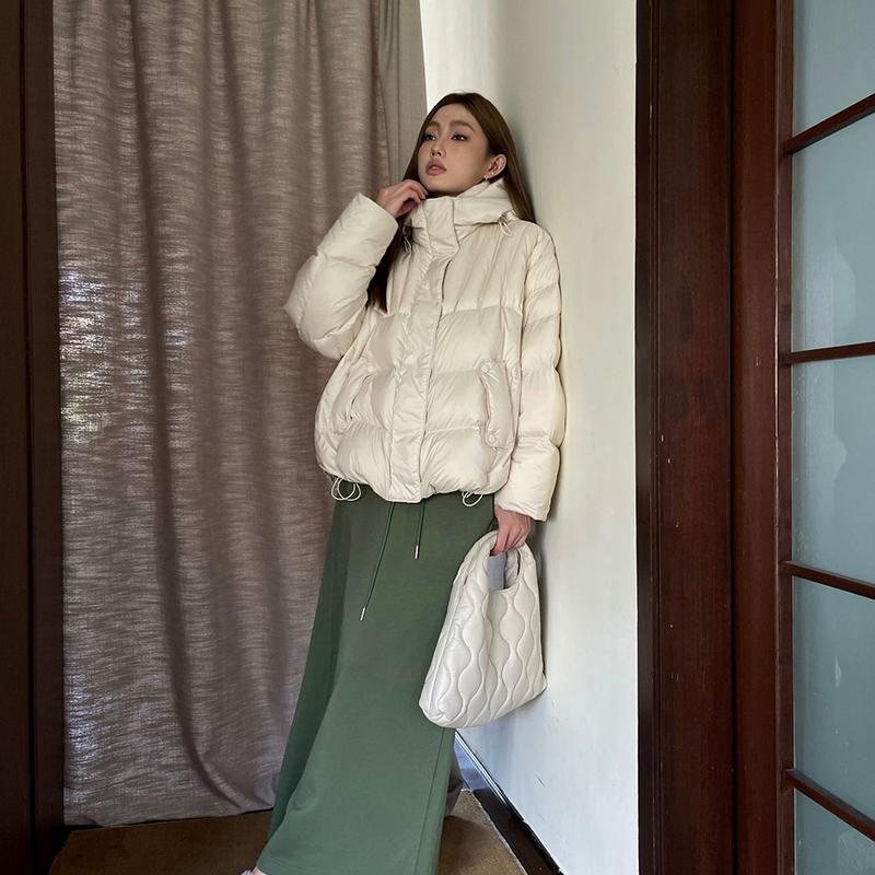 Übergroße Damen Daunenjacke mit Kapuze Winter Braun Langärmlig Pufferjacke Damen Oberbekleidung Warm