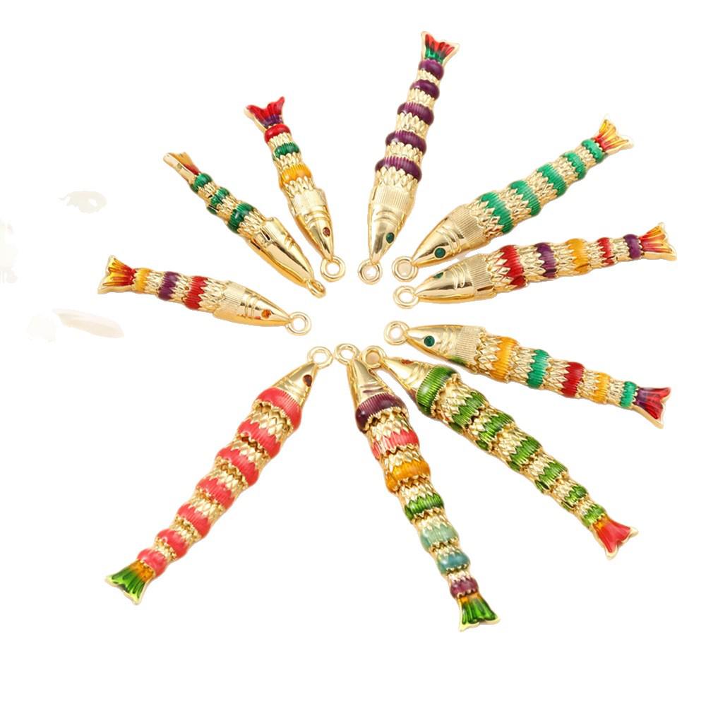 Eleganter vergoldeter Koi-Fisch Anhänger mit Strasssteinen