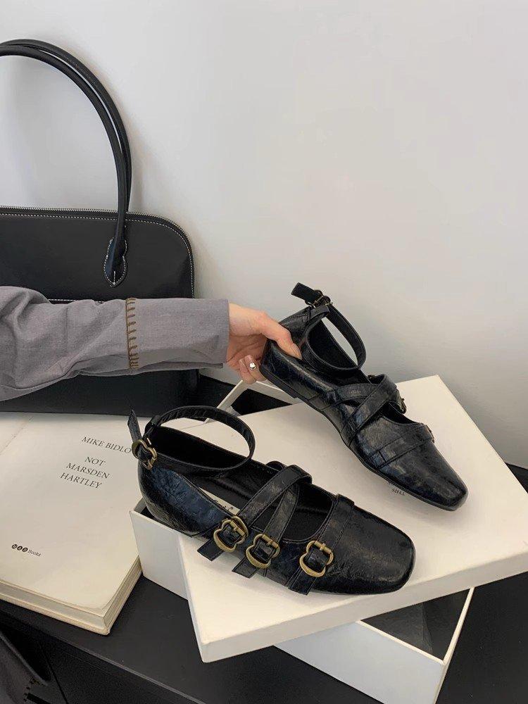 Soft leather version! Retro inner height increase shallow mouth Mary Jane shoes women's design sense cross belt buckle versatile casual single shoes