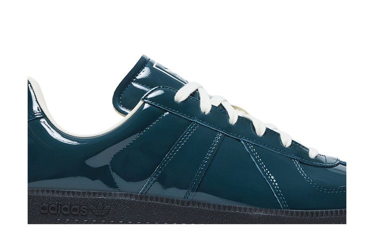 adidas BW Army Dark Green Carbon