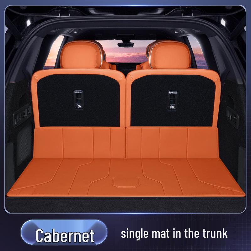 Lynk & Co 900 Full Coverage Trunk Mat 2025