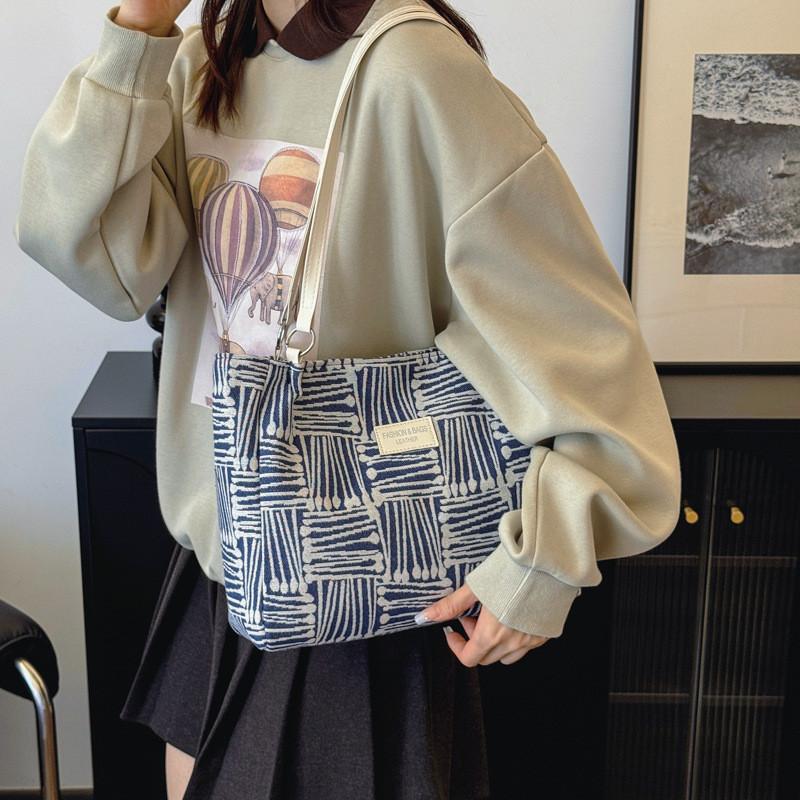 Fashionable Large Capacity Shoulder Tote Bag In Green Brown Khaki And Blue Hues