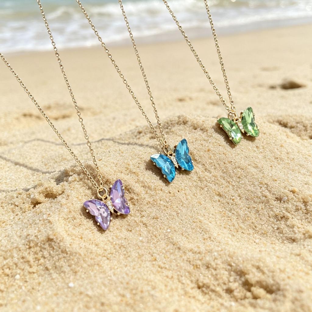 Fashion Vintage Style Colored Crystal Butterfly Pendant Necklace for Women Summer Daily Accessories Lovely Neck Zircon Gifts