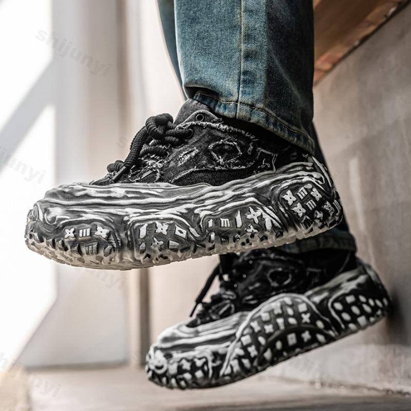 Fashion Niche Denim Patchwork Design Breathable Casual Shoes Men 2025 Spring Fashion Trend Thick Soled Shoes Comfortable Chunky sneakers