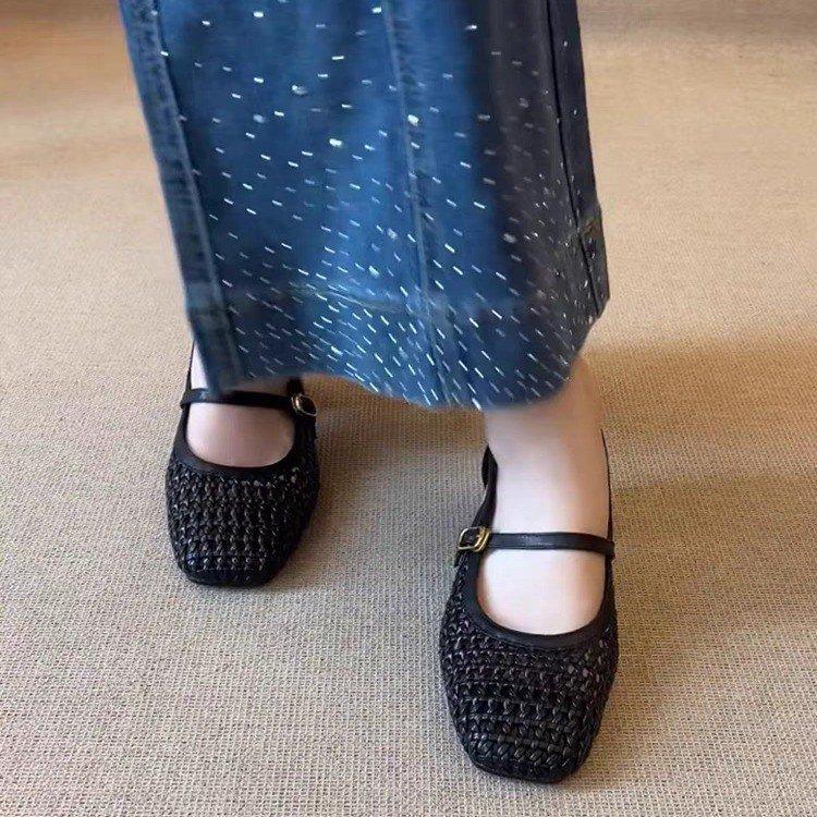 

Soft leather version~ New versatile thick-heeled sandals women s woven hollow one-word with square head versatile casual fashion shoes 35 чёрный