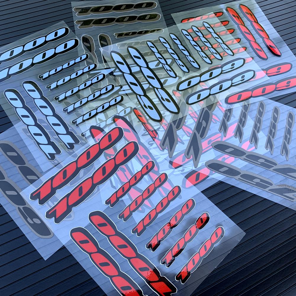 1 pár Univerzální Motocyklové Kapotážní Boční Zadní Samolepky Obtisky Znaky Pro Honda Suzuki Kawasaki Yamaha Pro 600 750 1000cc