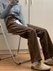 Damen-Cordhose mit hohem Bund und weitem Bein in Kaffeebraun – figurformend, Retro, samtgefüttert, perfekt für Herbst und Winter.