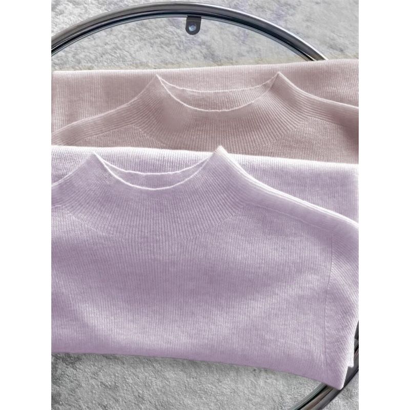 Soft and Gentle Knitted Sweater for Women, Mid-Neck Pullover, Thin Base Layer for Spring and Autumn, Half-High Collar, Age-Reducing Top