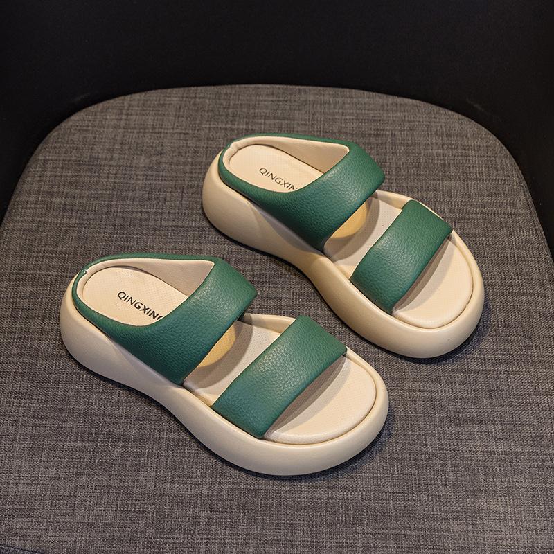 The Same Style, Round Head Thick Bottom Wide Edge Double Word with Thick Bottom Soft Elastic Stepping On Shit Feeling Leather Cool Slippers Female