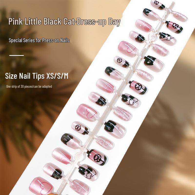 

Sweet Cool Black Kitten Armor Ombre Faux Nails with Heart and Blush
